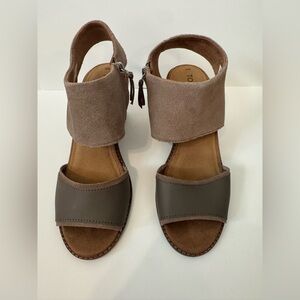 TOMS Women's Majorca Taupe Leather/Suede Heel Cut Out Sandals